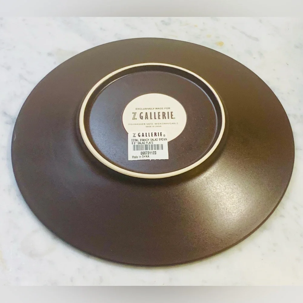 Z GALLERIE CORAL BRANCH SALAD PLATE BROWN WITH CREAM 8.5 IN NEW ROUND